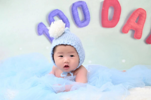 长宁2岁宝宝喝酸奶